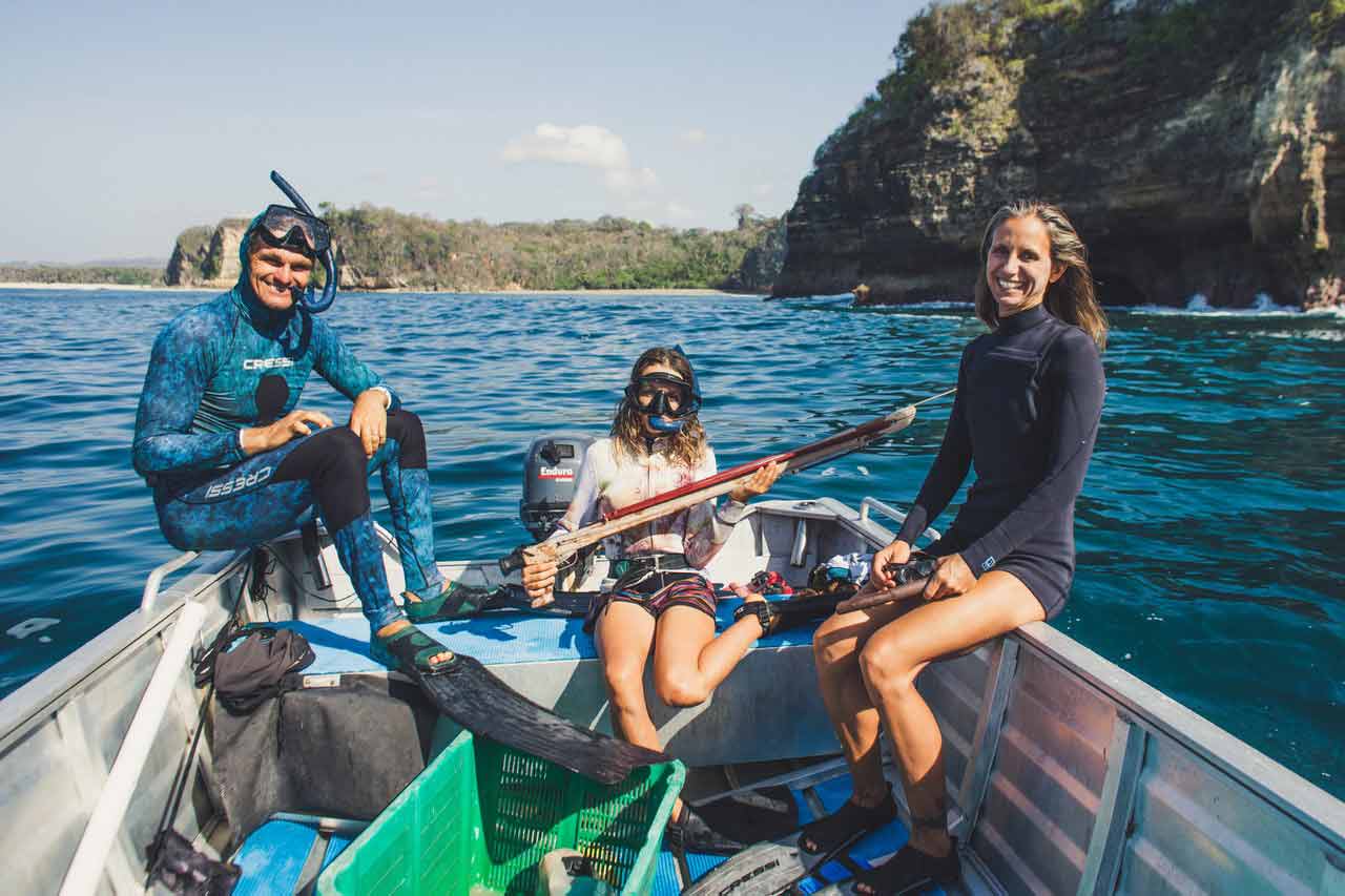Spearfishing adventure near Ngalung Kalla